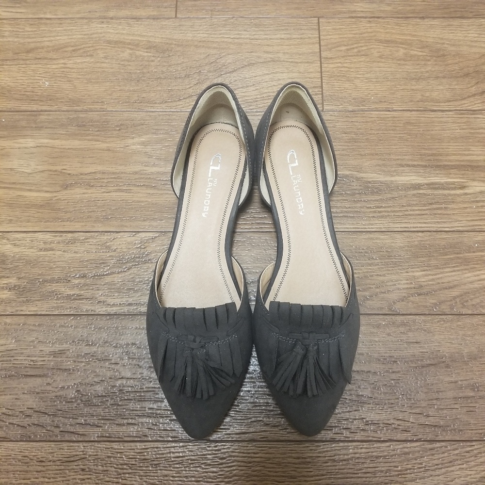 CL Laundry Flats Size 10 M